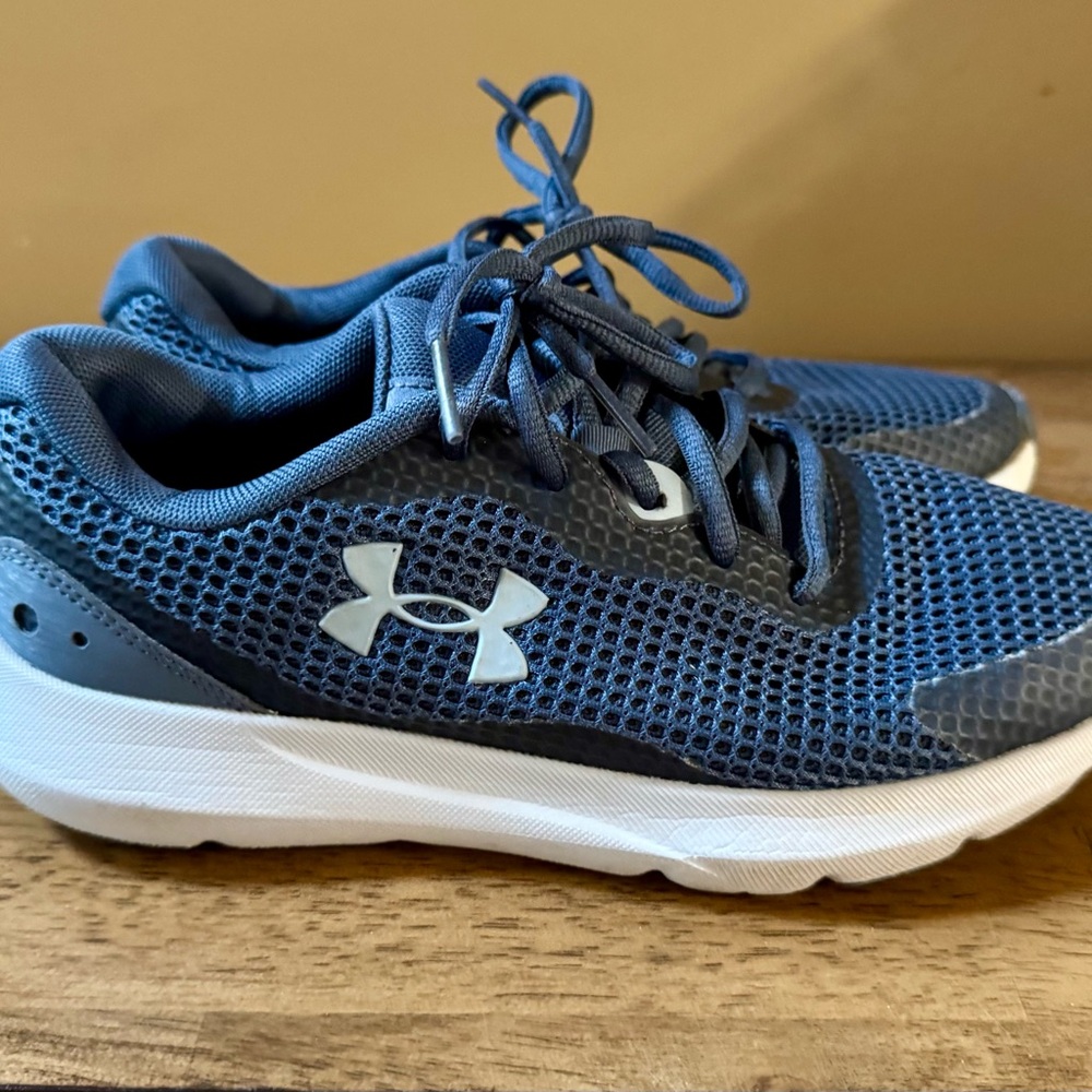 Under Armour Navy Blue Performance Sneakers with Breathable Mesh